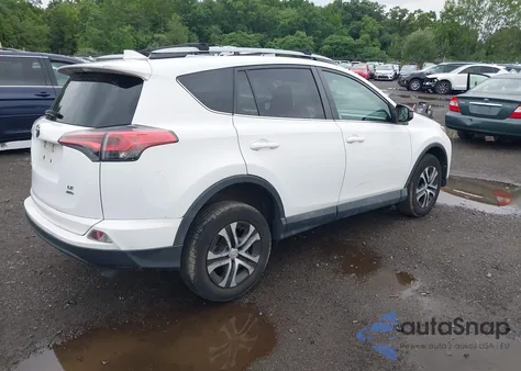 2017 Toyota Rav4 Le z USA, uszkodzony, nr VIN 2T3BFREV9HW614326